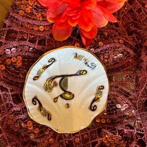 Royal Tara Shell Shaped Trinket Dish